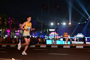 BIB: 595
                            <button type="button" onclick="openModal(15063206)" class="btn btn-primary btn-sm float-right btn-popup" data-toggle="modal" data-target=".modal-high-quality">
                        <i class="fas fa-shopping-cart"></i> Add to Cart
                    </button>
                                            <button type="button" onclick="isThisMe(15063206, true)" class="btn btn-success btn-sm float-right btn-popup btn-isme hidden" data-toggle="tooltip" data-placement="bottom" title="นี่คือรูปของคุณใช่ไหม คลิกที่นี่เพื่อเอาเข้าอัลบั้ม">
                        <i class="fas fa-plus"></i> Add to album
                    </button>
                    <button type="button" onclick="isThisMe(15063206, false)" class="btn btn-warning btn-sm float-right btn-popup btn-isnotme hidden">
                        <i class="fas fa-ban"></i> Remove from album
                    </button>